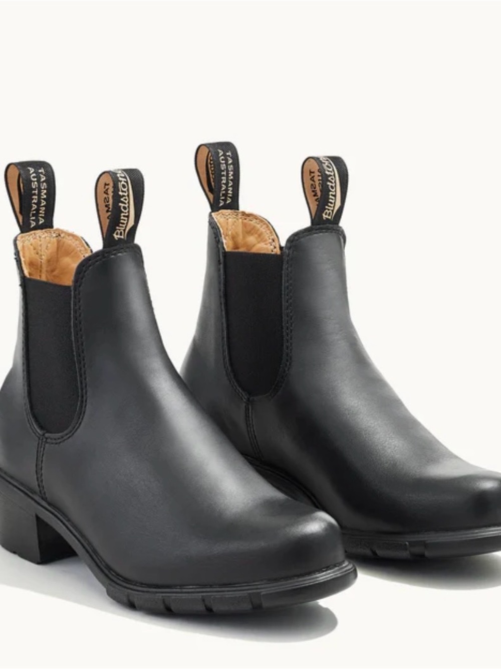 Blundstone Black Leather Women's Chelsea Ankle Boots 6